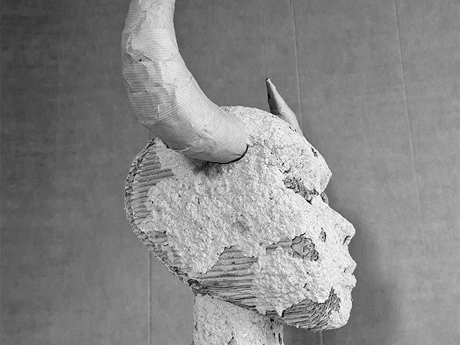 Sculpture en carton &copy;MLT